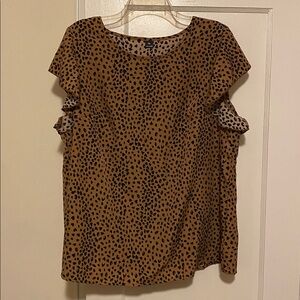 🎀 5/$20 🎀 SHEIN animal print lightweight top size 1XL NWOT